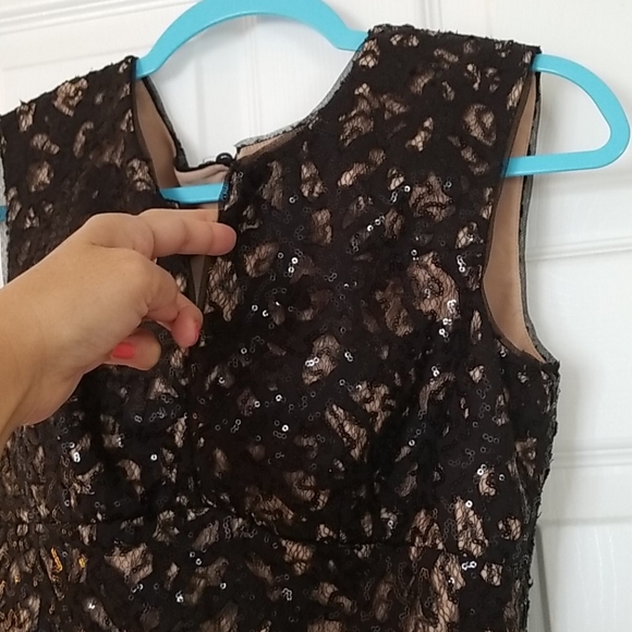 BCBG, Sleeveless sequins dress - Picture 3 of 10